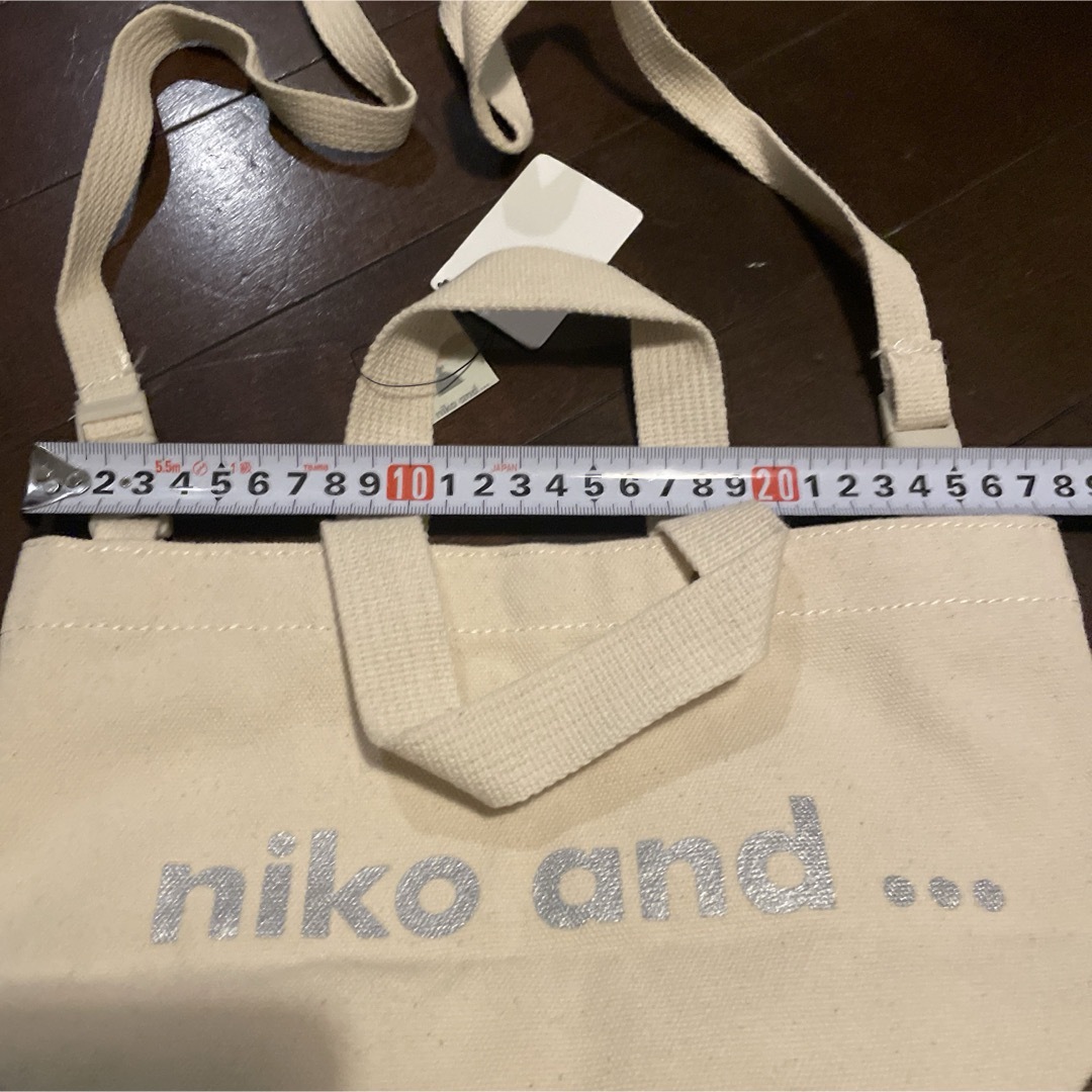 niko and...(ニコアンド)の新品未使用品/ニコアンドの2wayショルダーバッグ レディースのバッグ(ショルダーバッグ)の商品写真