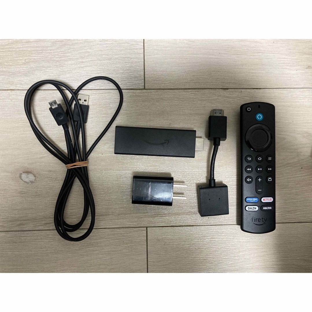 Amazon(アマゾン)のAmazon Fire TV Stick 第3世代 スマホ/家電/カメラのテレビ/映像機器(その他)の商品写真