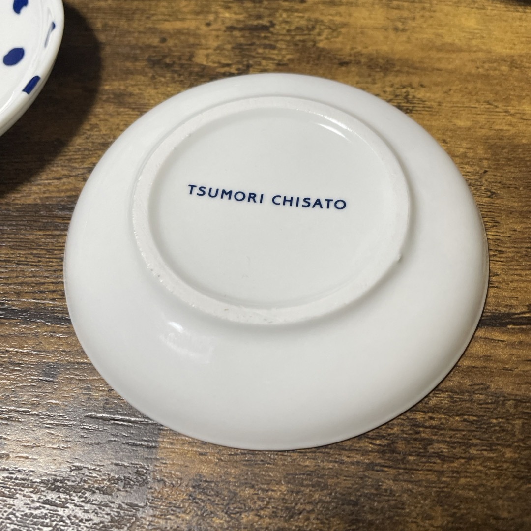 TSUMORI CHISATO(ツモリチサト)のツモリチサト　小皿　４枚セット　新品未使用 インテリア/住まい/日用品のキッチン/食器(食器)の商品写真