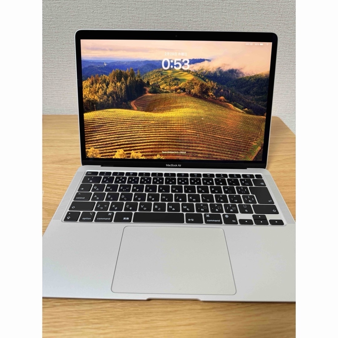 Apple(アップル)の中古MacBook Air M1 SSD256GB 8GBメモリ シルバー スマホ/家電/カメラのPC/タブレット(ノートPC)の商品写真