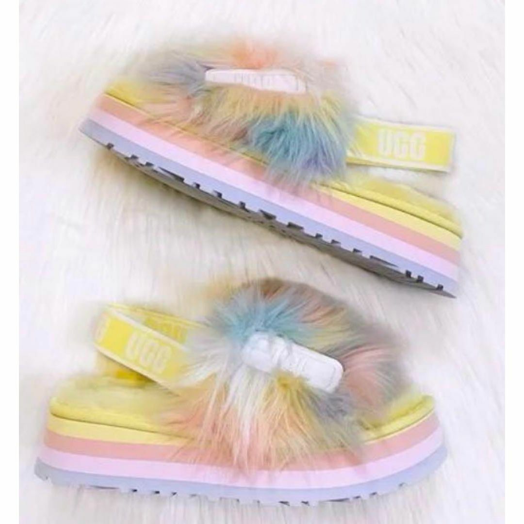 UGG(アグ)の激レア✨超美品✨24～25素足✨UGG✨Disco Slide Tie Dye レディースの靴/シューズ(サンダル)の商品写真