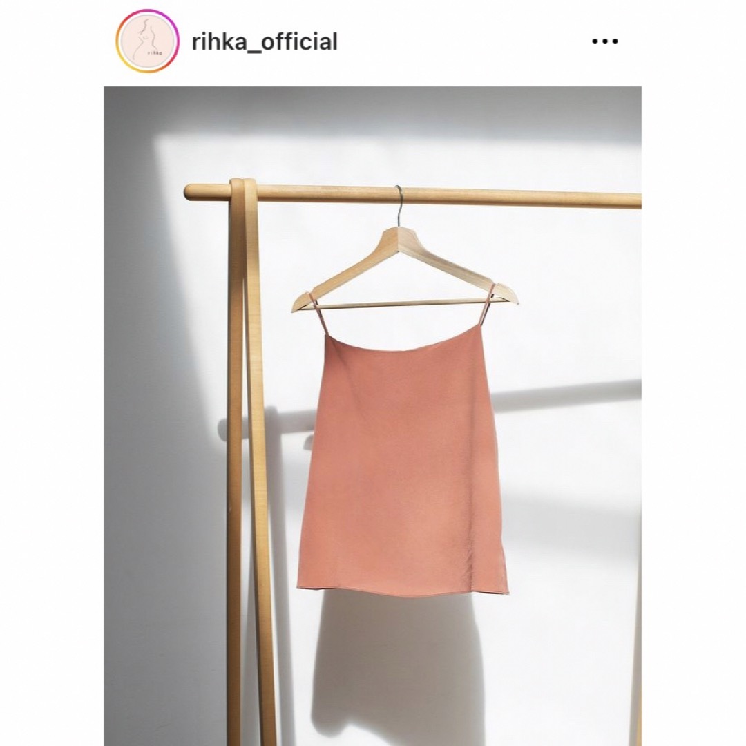 EDIT.FOR LULU(エディットフォールル)の松田未来さん　rihka coussinet silk top キャミソール レディースのトップス(キャミソール)の商品写真