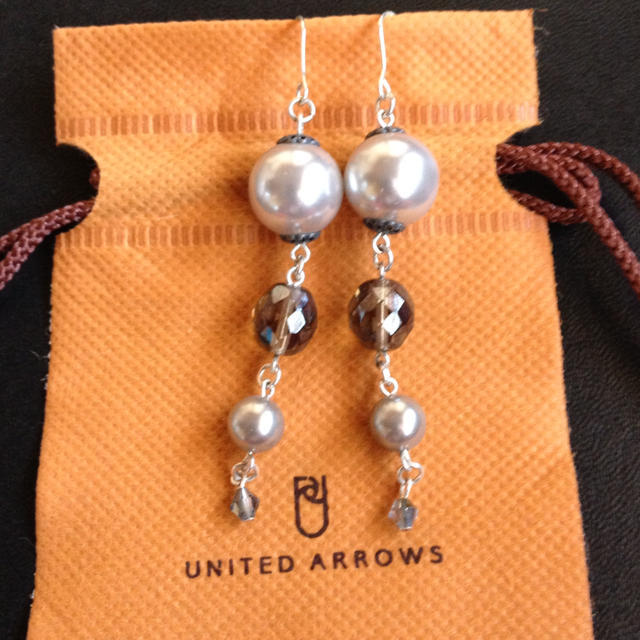 UNITED ARROWS(ユナイテッドアローズ)のちさと。様専用 レディースのアクセサリー(ピアス)の商品写真