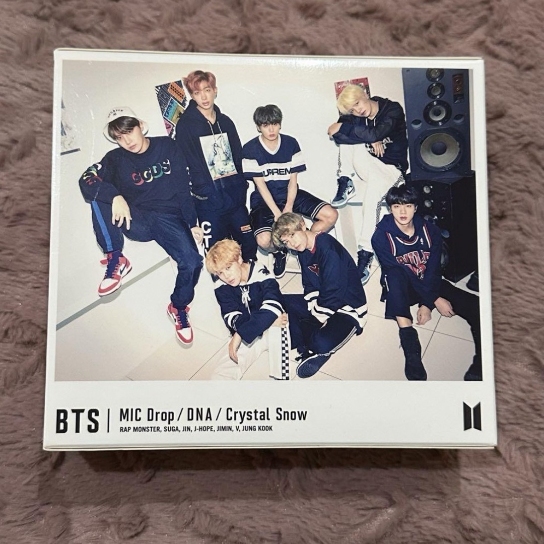 BTS MIC Drop / DNA / Crystal Snow アルバム エンタメ/ホビーのCD(K-POP/アジア)の商品写真