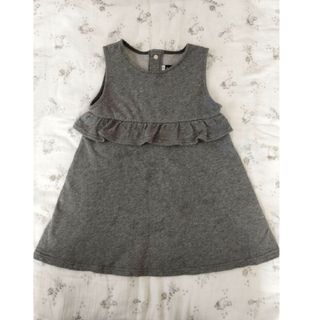 ベベ(BeBe)のBeBe　ワンピース　90　グレー　ひらひら(ワンピース)