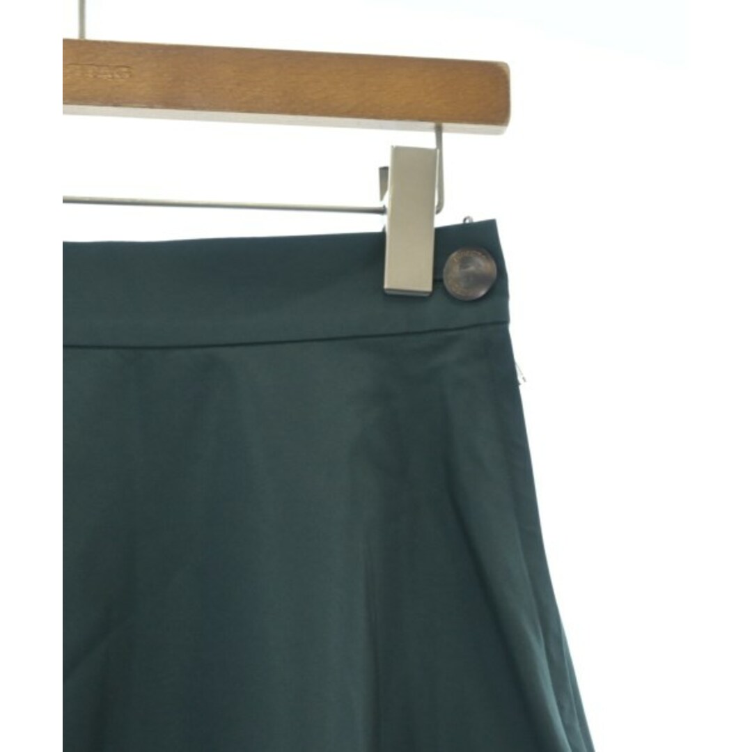 DIRECTOIRE(ディレクトワール)のDIRECTOIRE ロング・マキシ丈スカート 36(S位) 緑 【古着】【中古】 レディースのスカート(ロングスカート)の商品写真