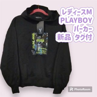 プレイボーイ(PLAYBOY)のレディースM PLAYBOY パーカー 新品 タグ付き 黒(パーカー)