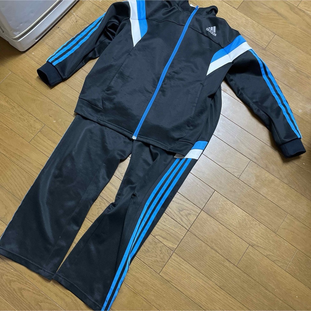 adidas(アディダス)のアディダス　ジャージ　150 スポーツ/アウトドアのサッカー/フットサル(ウェア)の商品写真