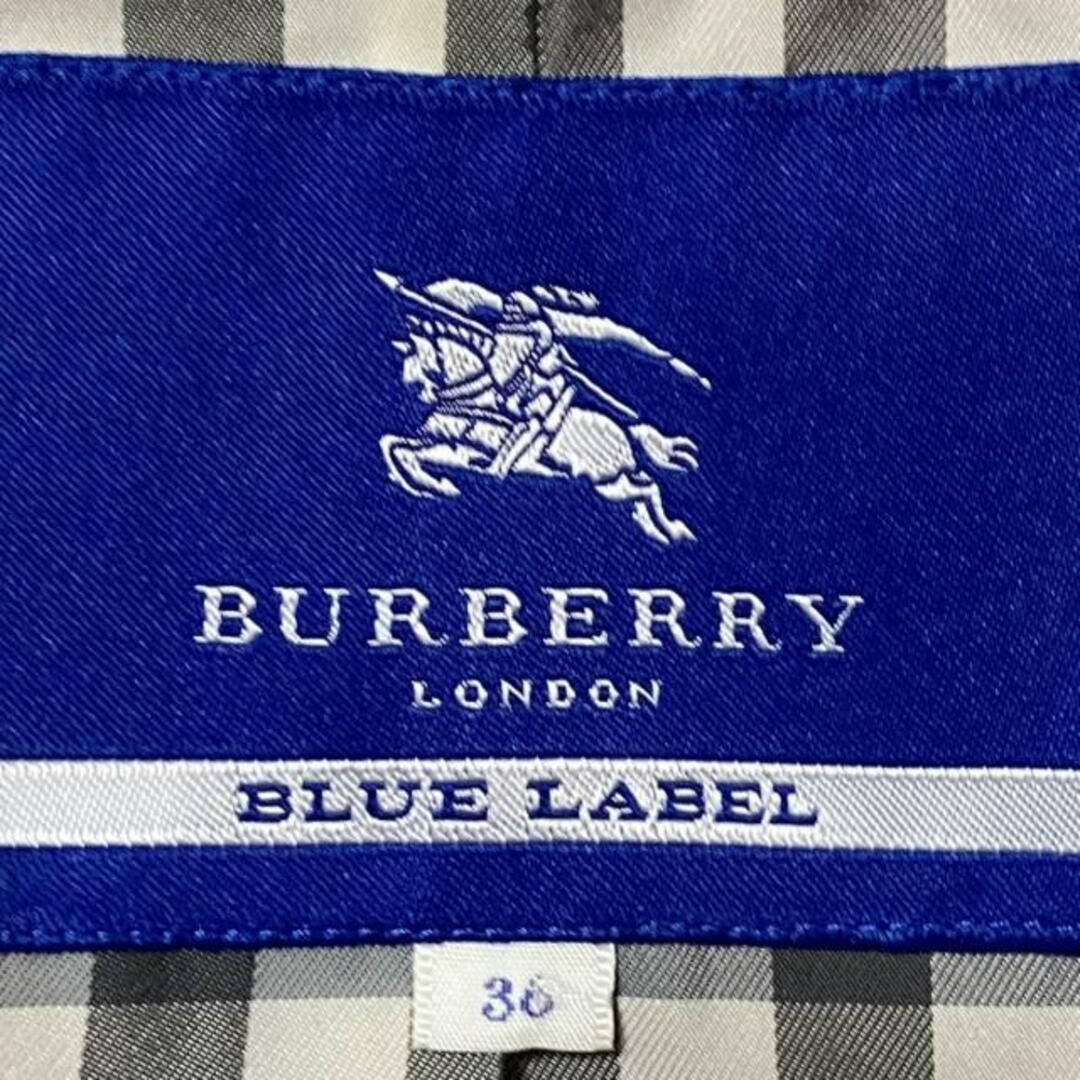 BURBERRY BLUE LABEL(バーバリーブルーレーベル)のBurberry Blue Label(バーバリーブルーレーベル) コート サイズ36 S レディース レッド レディースのジャケット/アウター(その他)の商品写真