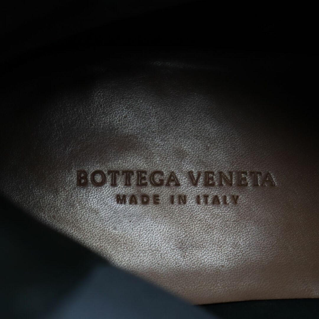 Bottega Veneta(ボッテガヴェネタ)の美品◆BOTTEGA VENETA ボッテガヴェネタ スウェードレザー クレープソール サイドゴアブーツ/ショートブーツ グリーン 41 1/2 伊製 メンズ メンズの靴/シューズ(ブーツ)の商品写真