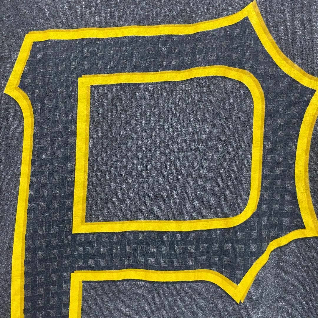 MLB(メジャーリーグベースボール)のアメリカ古着　ピッツバーグ・パイレーツ　マジェスティック　半袖Tシャツ　J574 メンズのトップス(Tシャツ/カットソー(半袖/袖なし))の商品写真