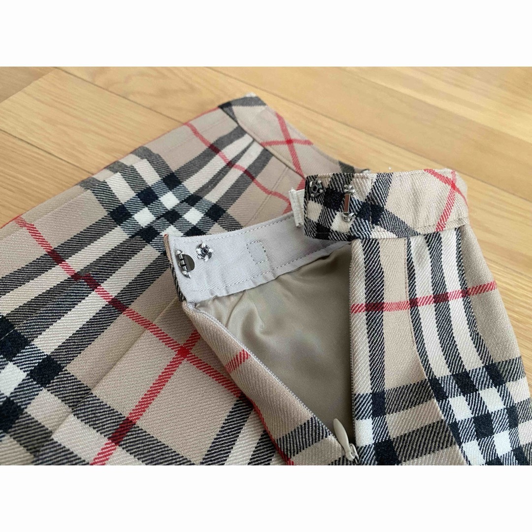 BURBERRY(バーバリー)のバーバリー　スカート　チェック　キッズ　110  プリーツ キッズ/ベビー/マタニティのキッズ服女の子用(90cm~)(スカート)の商品写真