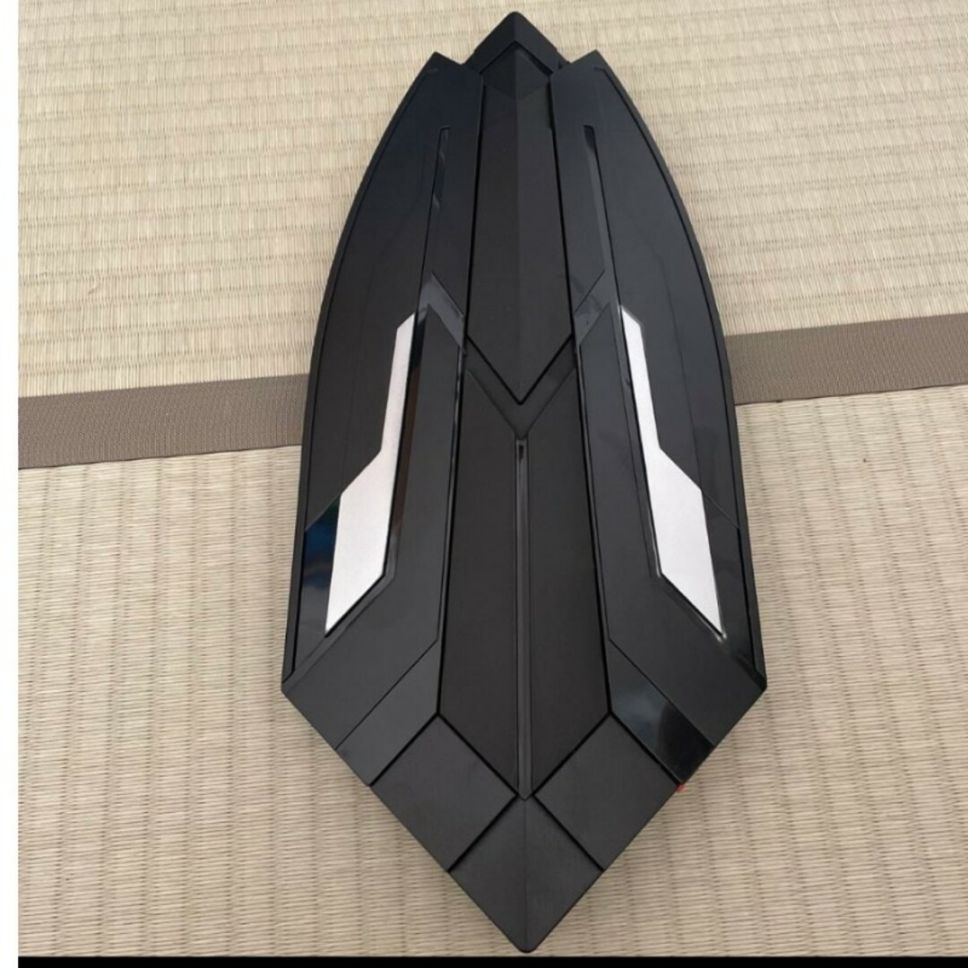 アベンジャーズキャプテンアメリカシールド変形可能1:1アーム アベンジャーズキャプテンアメリカシールド変形可能1:1アーム