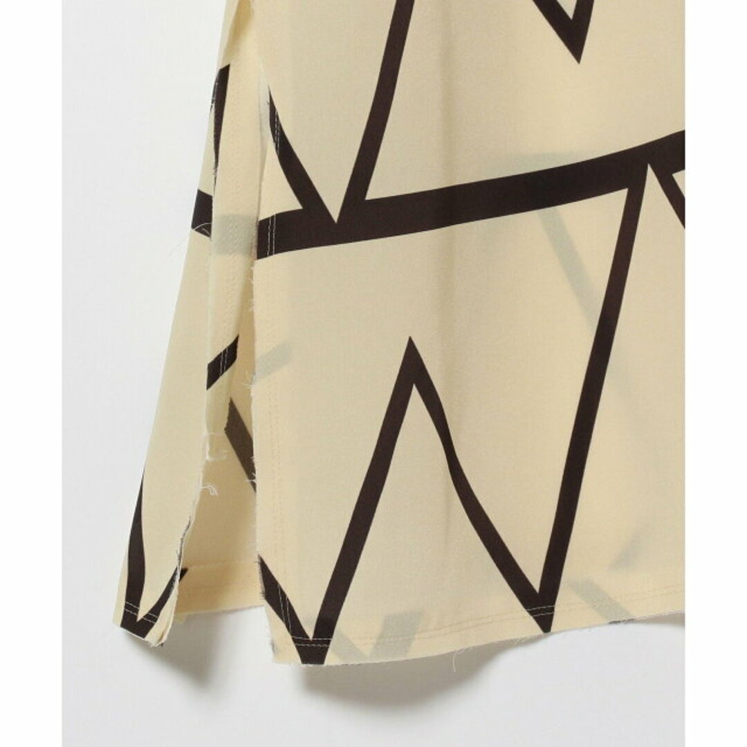 BEAMS BOY(ビームスボーイ)の【BEIGE】maturely / Logogram Print Dress レディースのワンピース(ロングワンピース/マキシワンピース)の商品写真