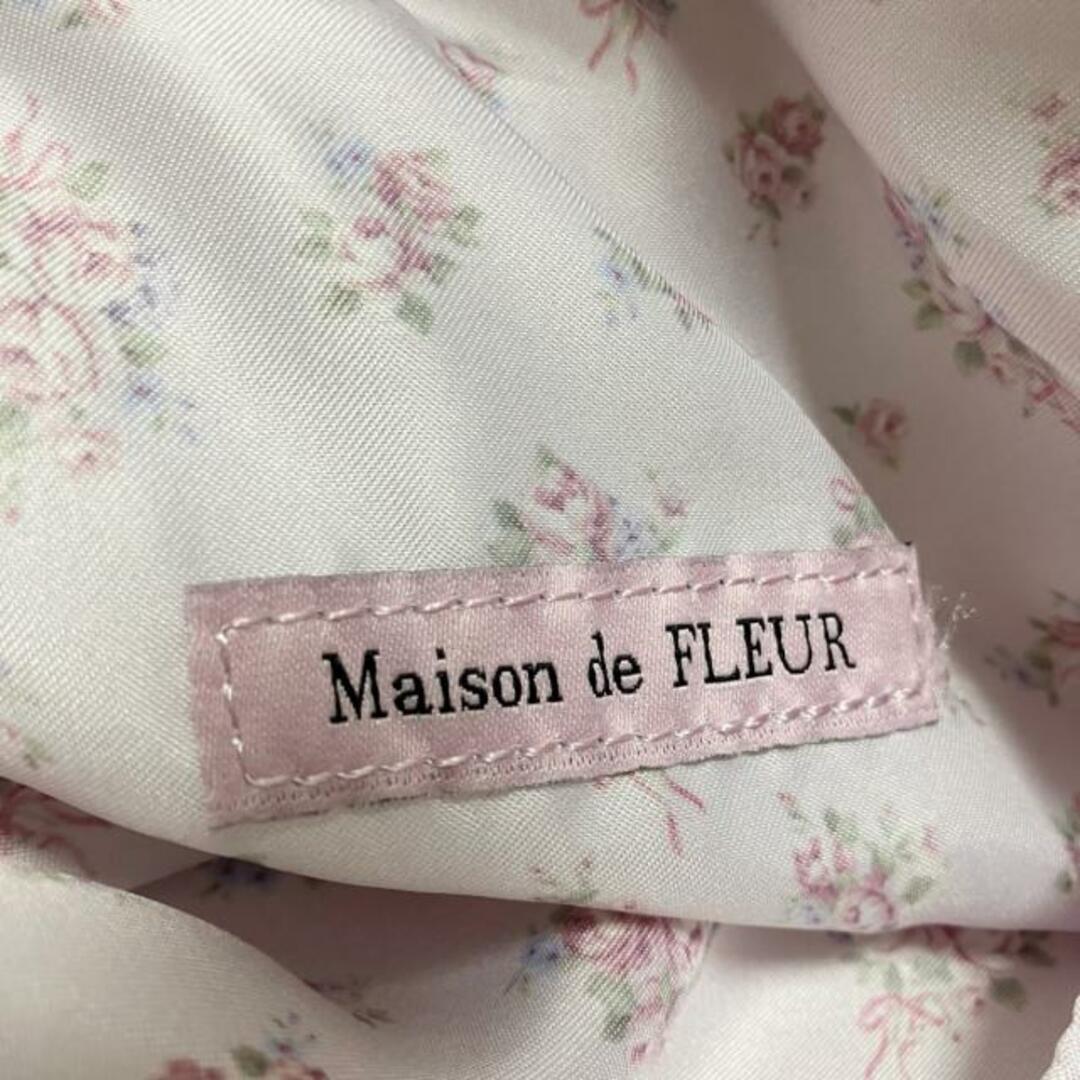 Maison de FLEUR(メゾンドフルール)のMaison de FLEUR(メゾンドフルール) ショルダーバッグ - ピンク 刺繍 キャンバス レディースのバッグ(ショルダーバッグ)の商品写真