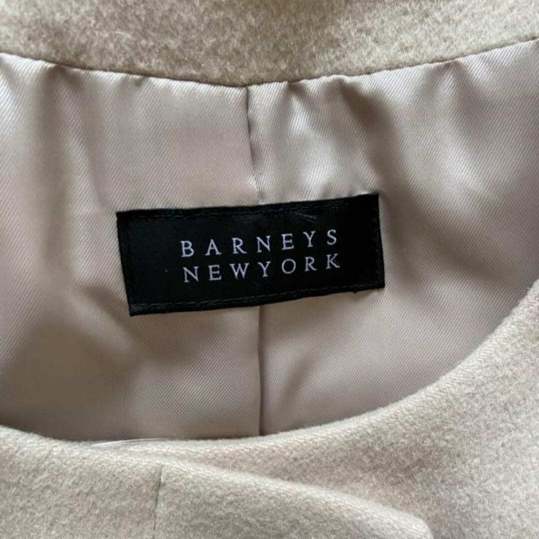 BARNEYS NEW YORK(バーニーズニューヨーク)のBARNEYSNEWYORK(バーニーズ) コート サイズ38 M レディース - アイボリー 長袖/カシミヤ/冬 レディースのジャケット/アウター(その他)の商品写真