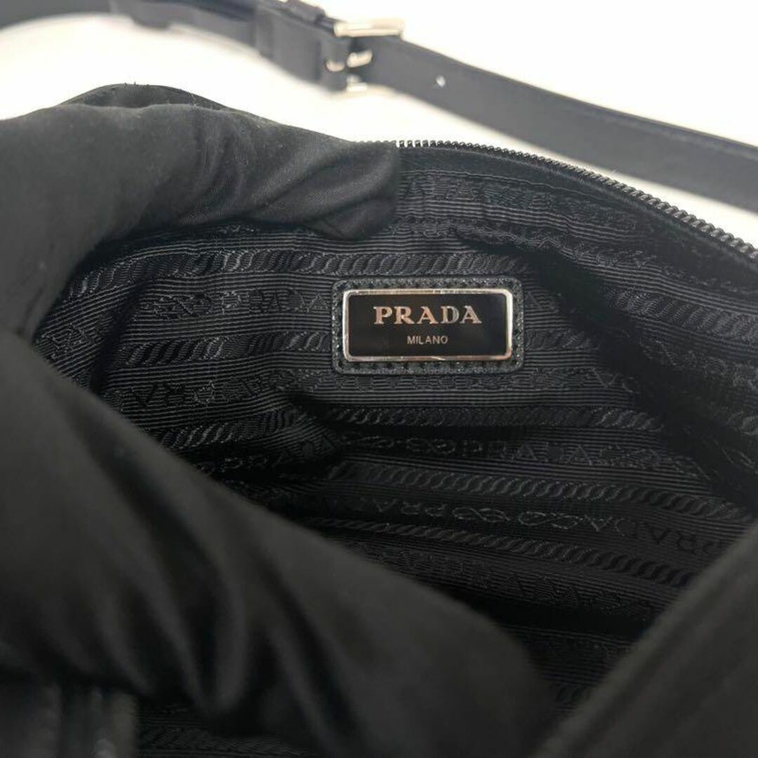 PRADA(プラダ)のPRADA♡サフィアーノレザー×テスート ナイロン ウエストポーチ ブラック レディースのバッグ(ボディバッグ/ウエストポーチ)の商品写真