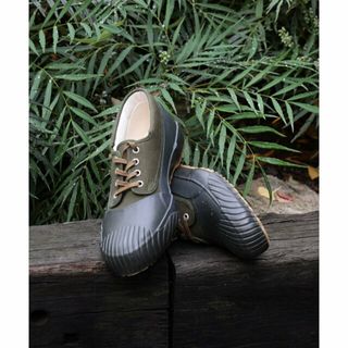 ビーミング ライフストア バイ ビームス(B:MING LIFE STORE by BEAMS)の【OLIVE】MOONSTAR / MUDGUARD(スニーカー)