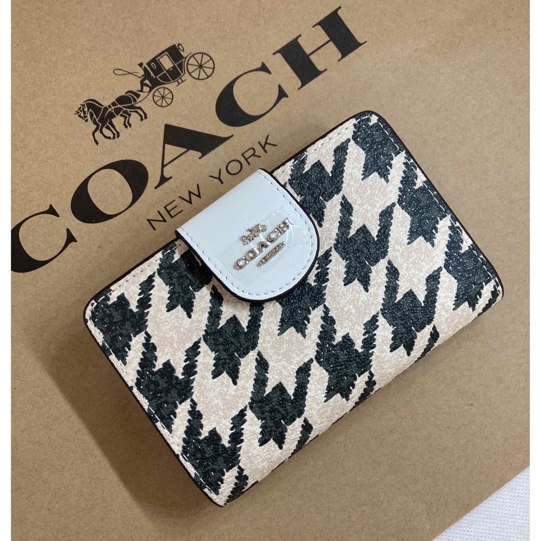 COACH(コーチ)のコーチ折財布CJ680 処分価格 レディースのファッション小物(財布)の商品写真