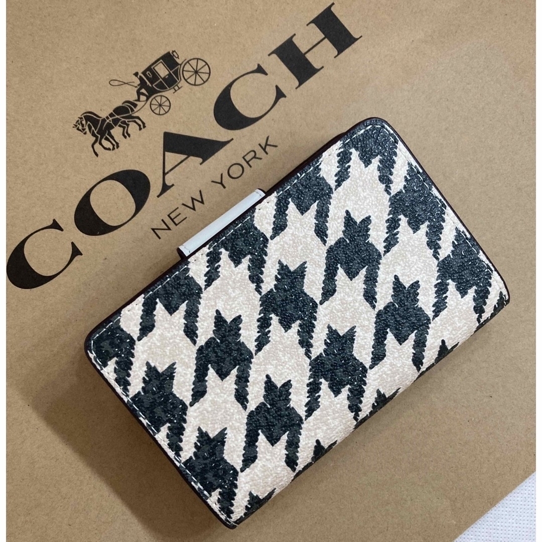 COACH(コーチ)のコーチ折財布CJ680 処分価格 レディースのファッション小物(財布)の商品写真
