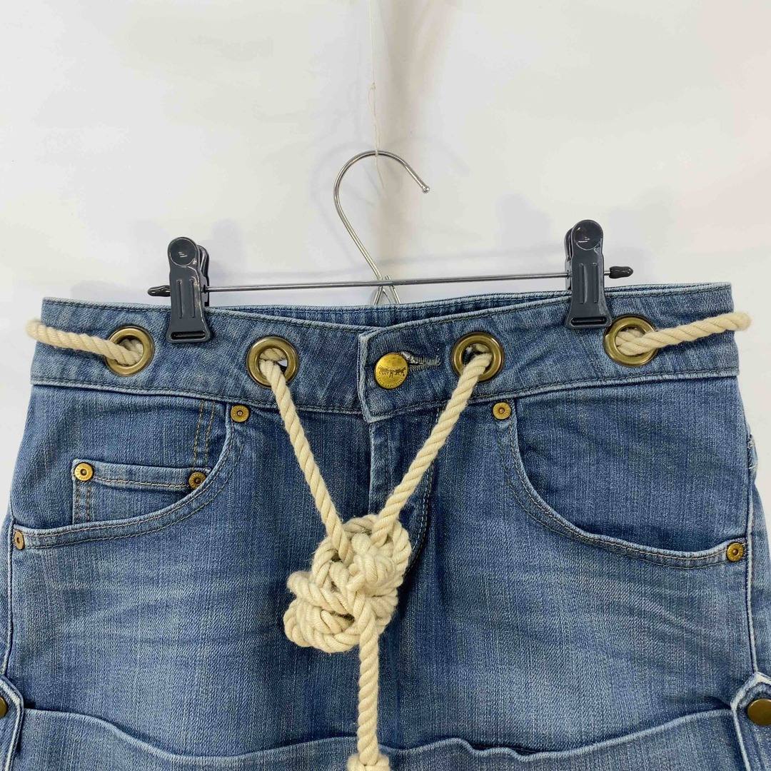 Levi's(リーバイス)のLevi’ｓLADY STYLE　 レディース  リーバイス　レディースタイル　 ショートパンツ レディースのパンツ(ショートパンツ)の商品写真