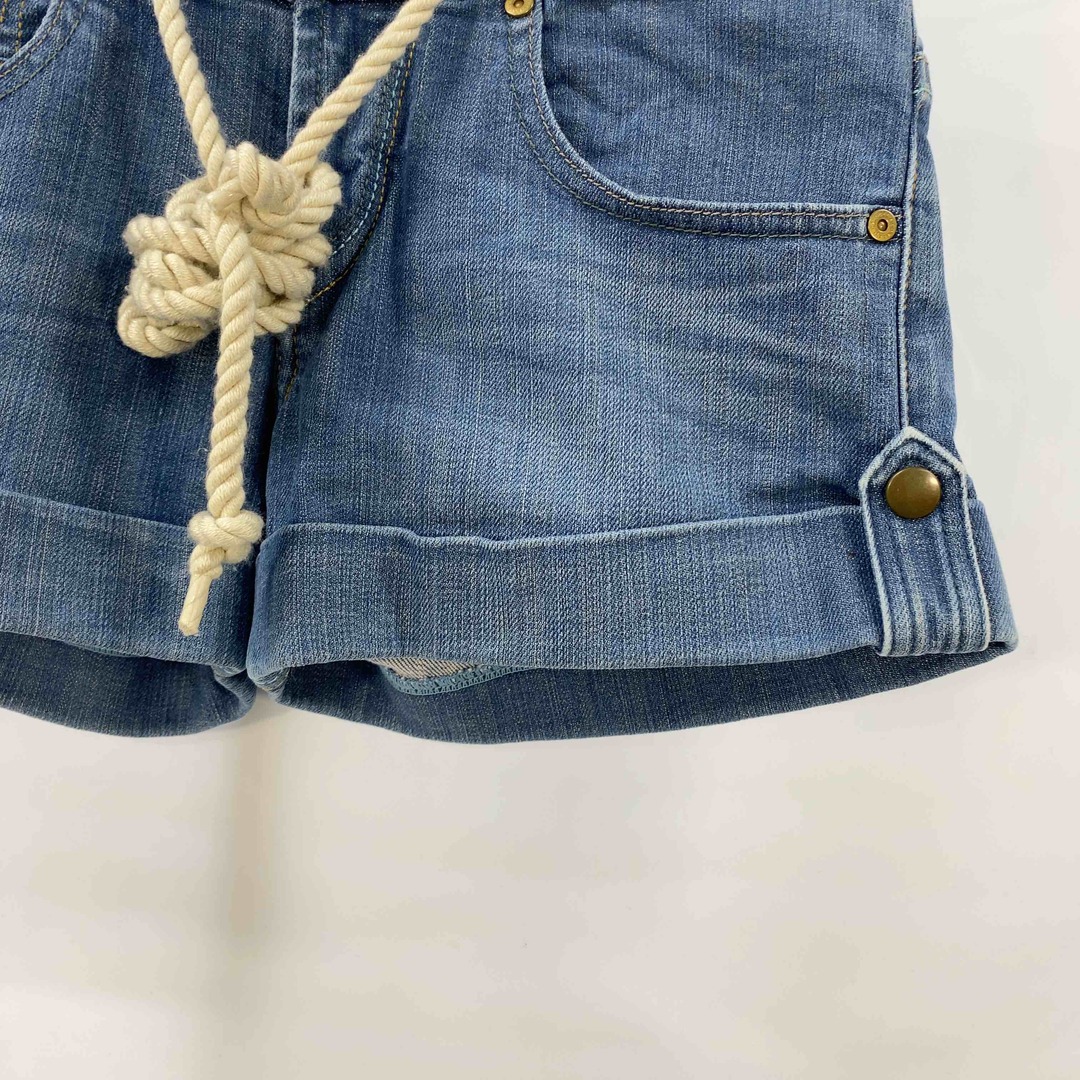 Levi's(リーバイス)のLevi’ｓLADY STYLE　 レディース  リーバイス　レディースタイル　 ショートパンツ レディースのパンツ(ショートパンツ)の商品写真