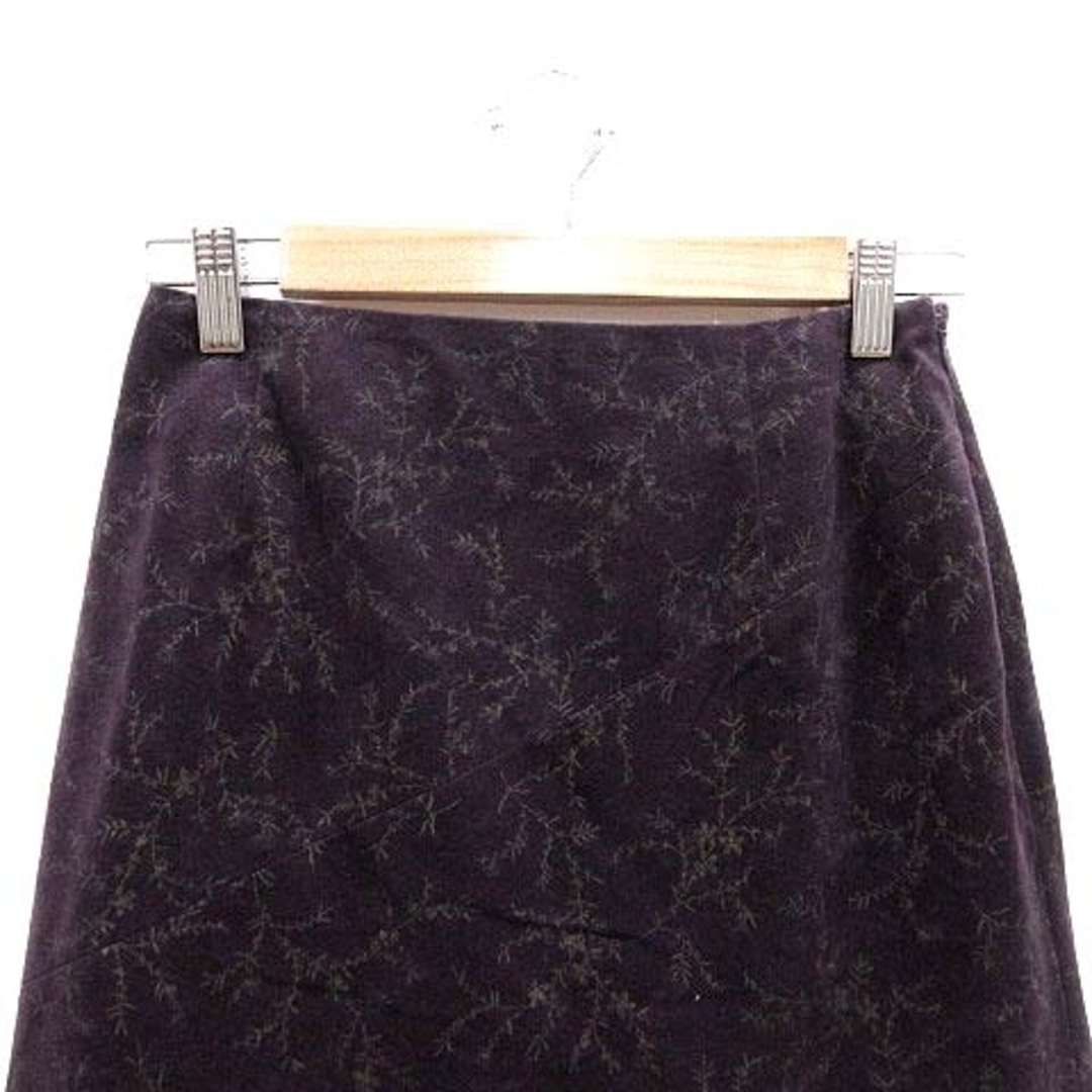LAUTREAMONT(ロートレアモン)のLAUTREAMONT 台形スカート ひざ丈 総柄 2 紫 パープル /YK レディースのスカート(ひざ丈スカート)の商品写真