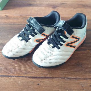 ニューバランス(New Balance)のニューバランス 442 サッカートレーニングシューズ(スニーカー)