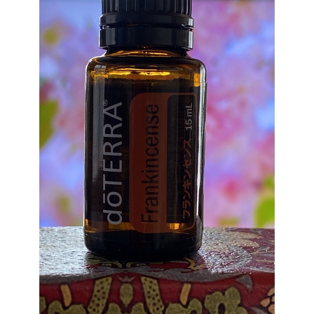 doTERRA(ドテラ)のdoTERRA フランキンセンス　未開封 コスメ/美容のリラクゼーション(エッセンシャルオイル（精油）)の商品写真