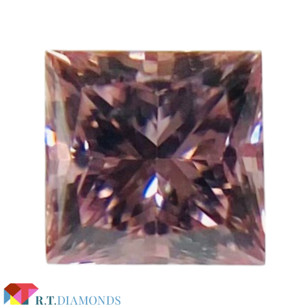 FANCY INTENSE PINK 0.101ct/SQ/RT2601/CGL レディースのアクセサリー(その他)の商品写真