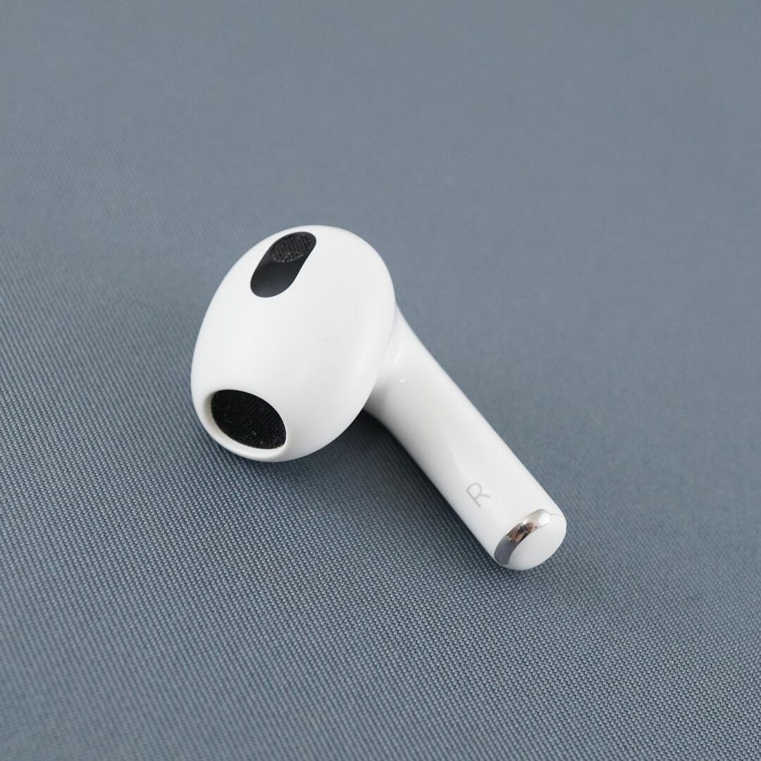 Apple AirPods 第三世代 右イヤホンのみ USED美品 R 片耳 右耳 A2565