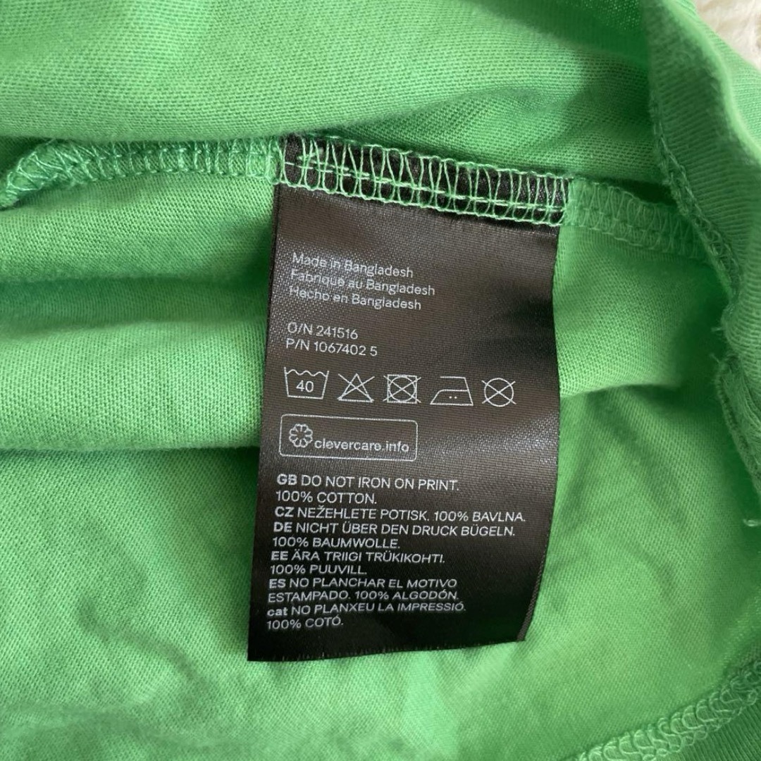 H&H(エイチアンドエイチ)のＨ&M 緑Tシャツ レディースのトップス(Tシャツ(半袖/袖なし))の商品写真