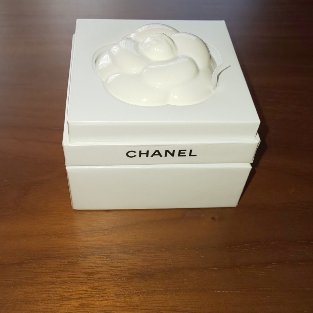 CHANEL(シャネル)のシャネルノベルティーアロマプレート コスメ/美容のリラクゼーション(アロマグッズ)の商品写真