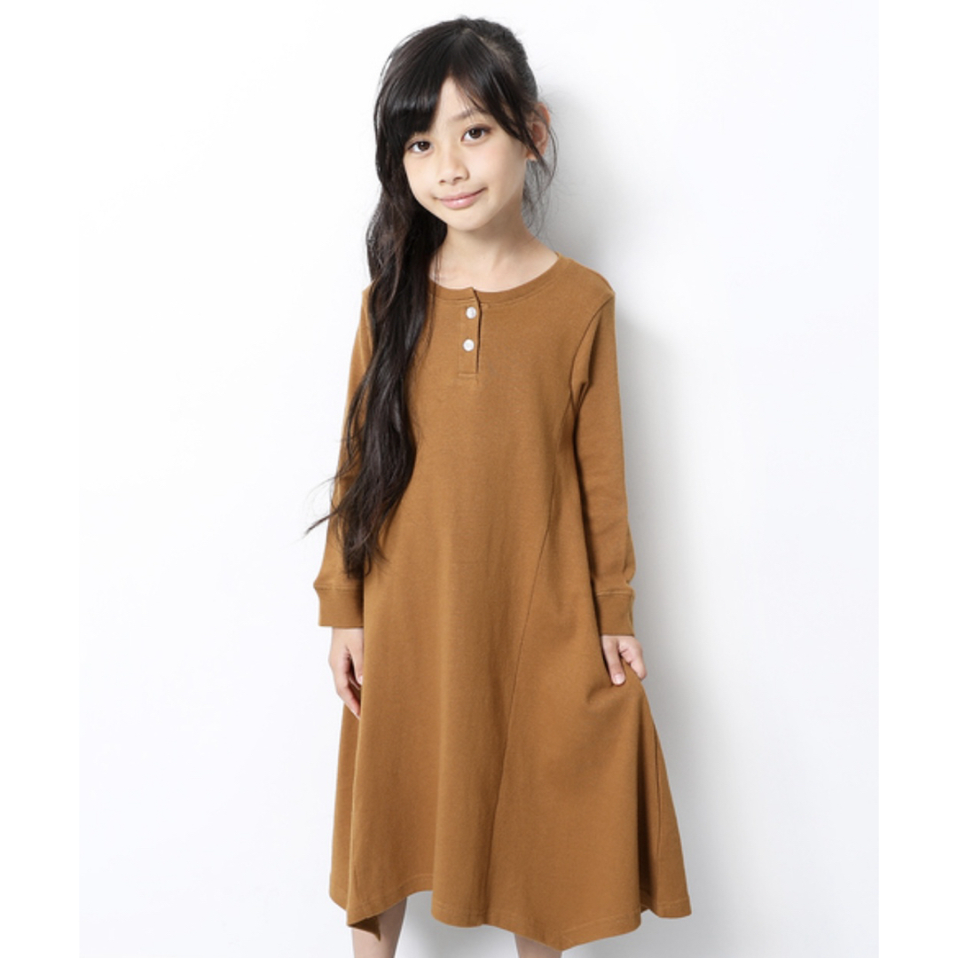 devirock(デビロック)のdevirock ロング丈　キャメル長袖ワンピース　140cm キッズ/ベビー/マタニティのキッズ服女の子用(90cm~)(ワンピース)の商品写真