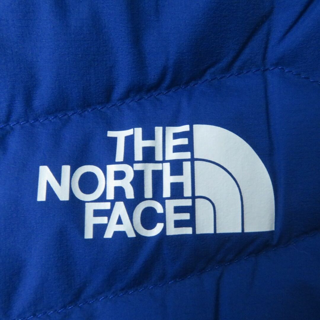 THE NORTH FACE(ザノースフェイス)の未使用品△正規品 THE NORTH FACE ザ・ノースフェイス NYW81401 サンダーフーディ ダウンジャケット レディース マーカーブルー S タグ付き レディースのジャケット/アウター(ダウンジャケット)の商品写真