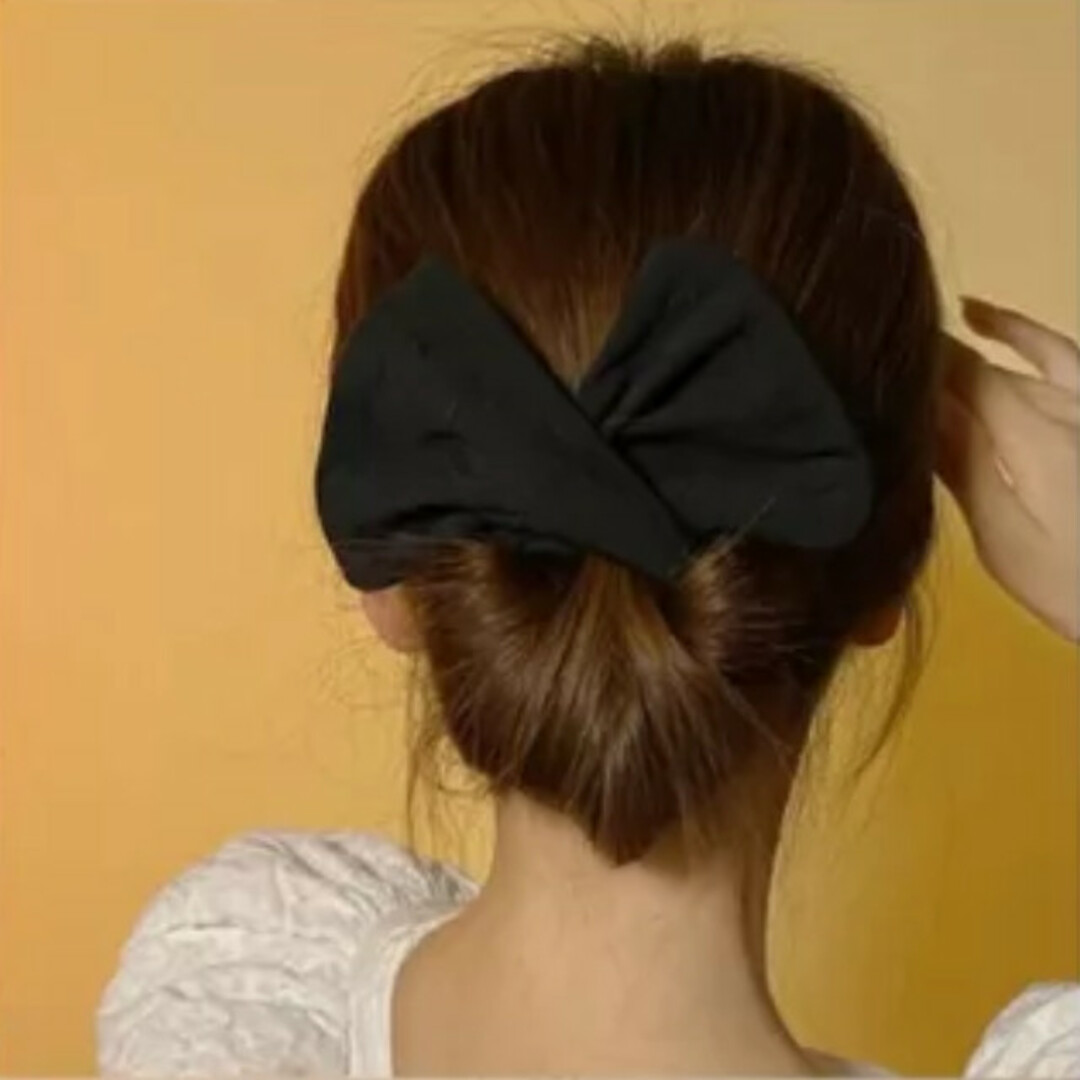 簡単！シニヨンメーカー デフトバン 黒 お団子 リボン ヘアアレンジ 韓国 レディースのヘアアクセサリー(ヘアゴム/シュシュ)の商品写真