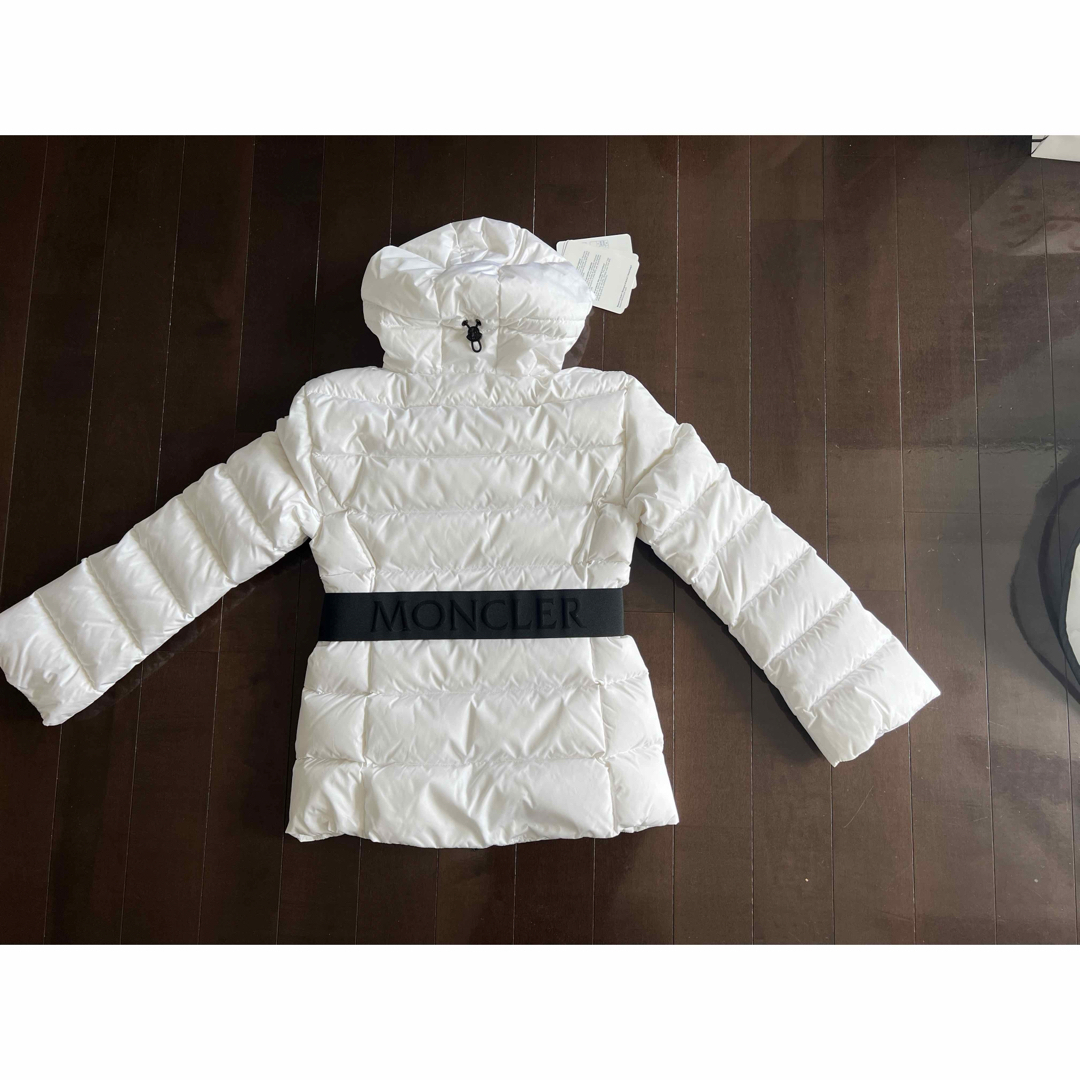 MONCLER(モンクレール)のモンクレール　ダウン　DERA レディース レディースのジャケット/アウター(ダウンジャケット)の商品写真