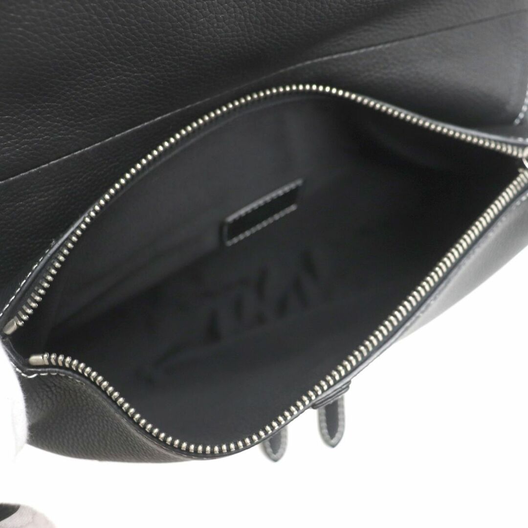 dior homme kaws サドル dior homme kaws サドル
