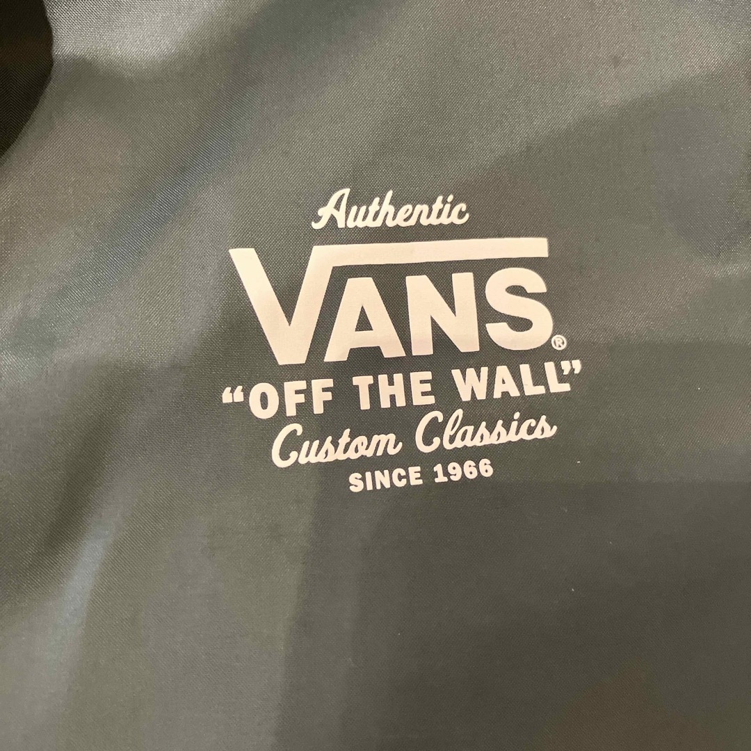 VANS(ヴァンズ)のvans ナイロンjkt Sサイズ メンズのジャケット/アウター(ナイロンジャケット)の商品写真