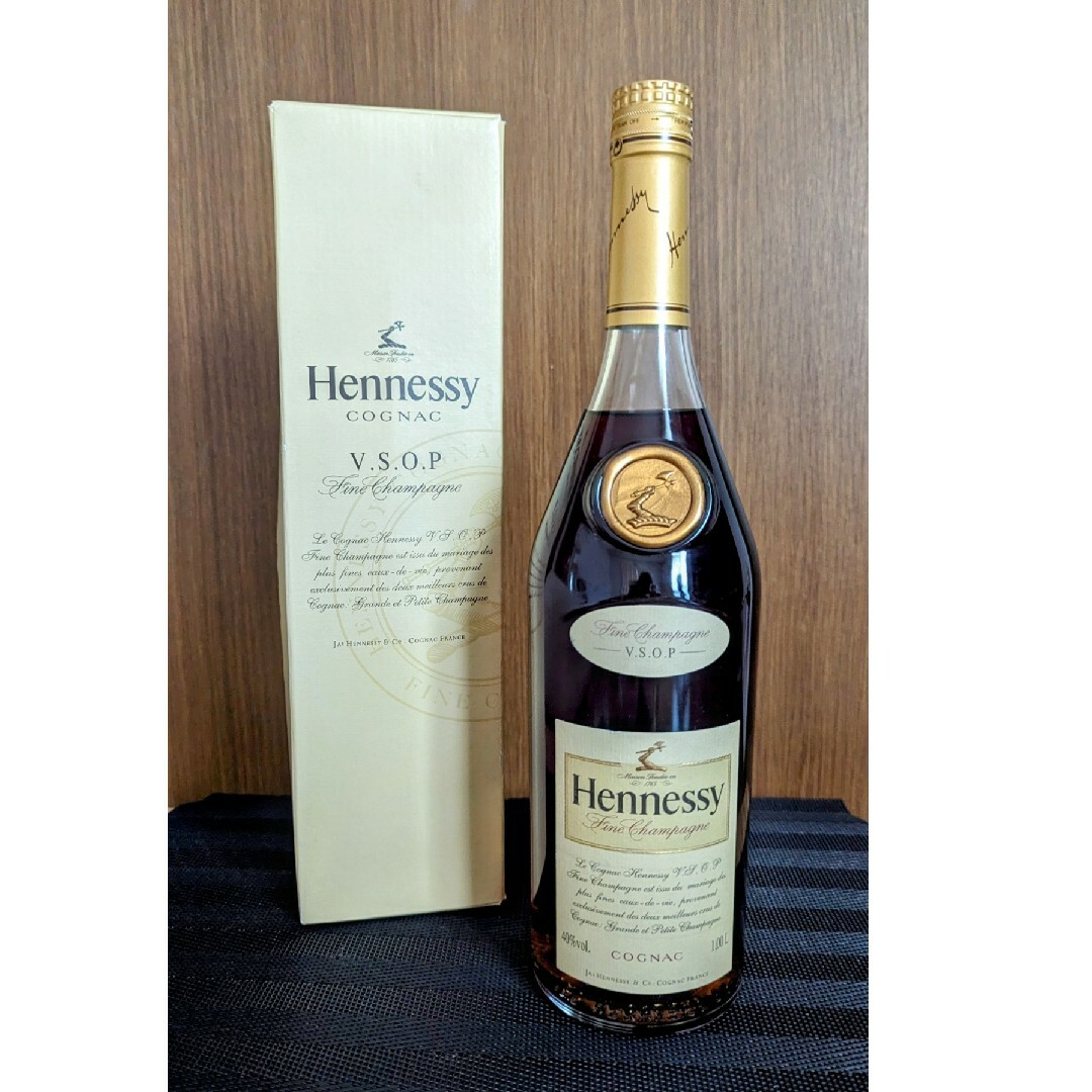 Hennessy ヘネシー VSOP ファインシャンパーニュ 1リットル Hennessy ヘネシー VSOP ファインシャンパーニュ 1リットル