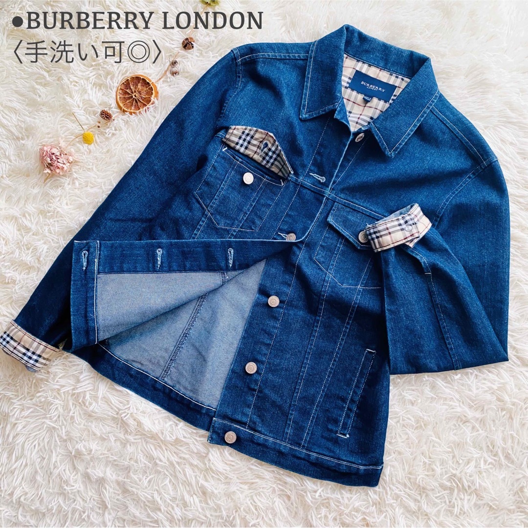 BURBERRY(バーバリー)の未使用に近い バーバリーロンドン ノバチェック 銀ボタン デニムジャケット M レディースのジャケット/アウター(Gジャン/デニムジャケット)の商品写真