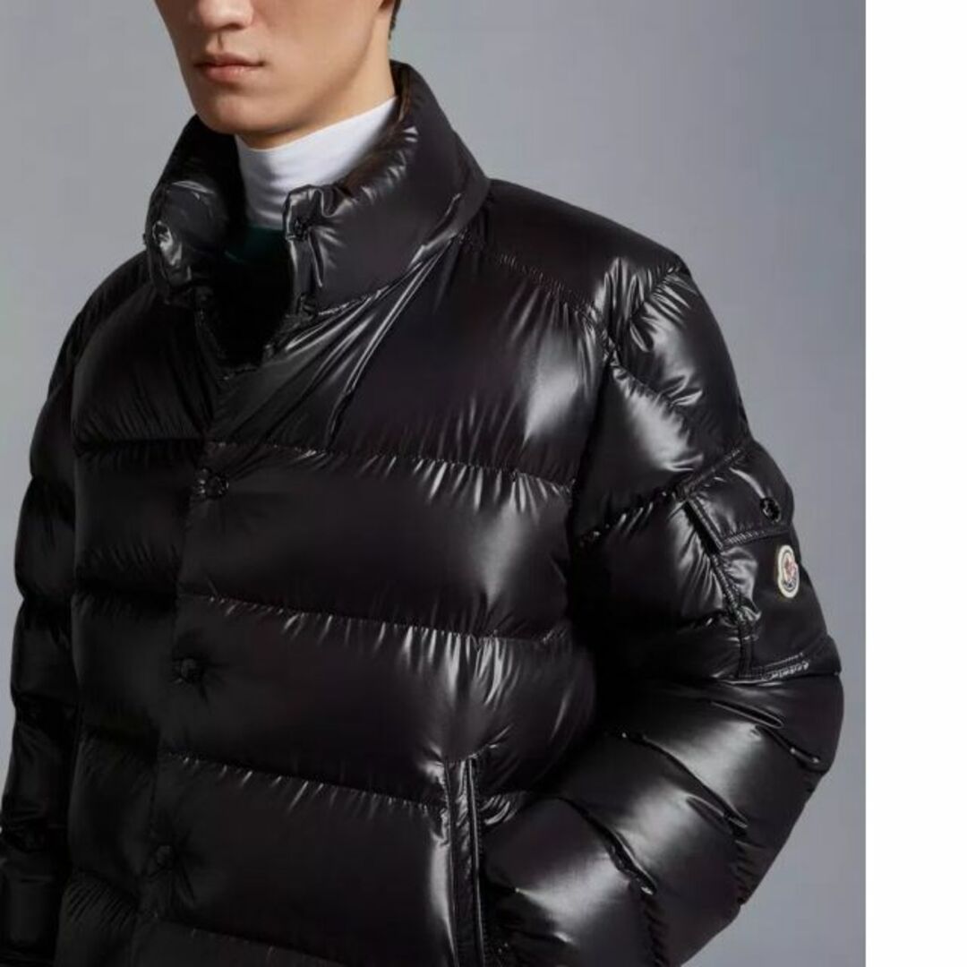 MONCLER(モンクレール)の●新品/正規品● MONCLER Lule ショート ダウン メンズのジャケット/アウター(ダウンジャケット)の商品写真