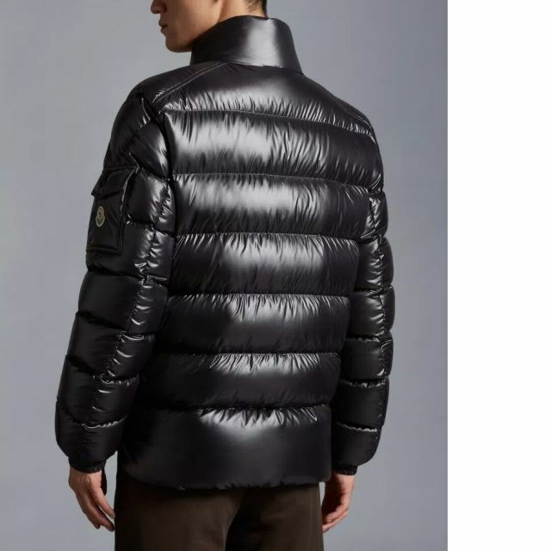 MONCLER(モンクレール)の●新品/正規品● MONCLER Lule ショート ダウン メンズのジャケット/アウター(ダウンジャケット)の商品写真