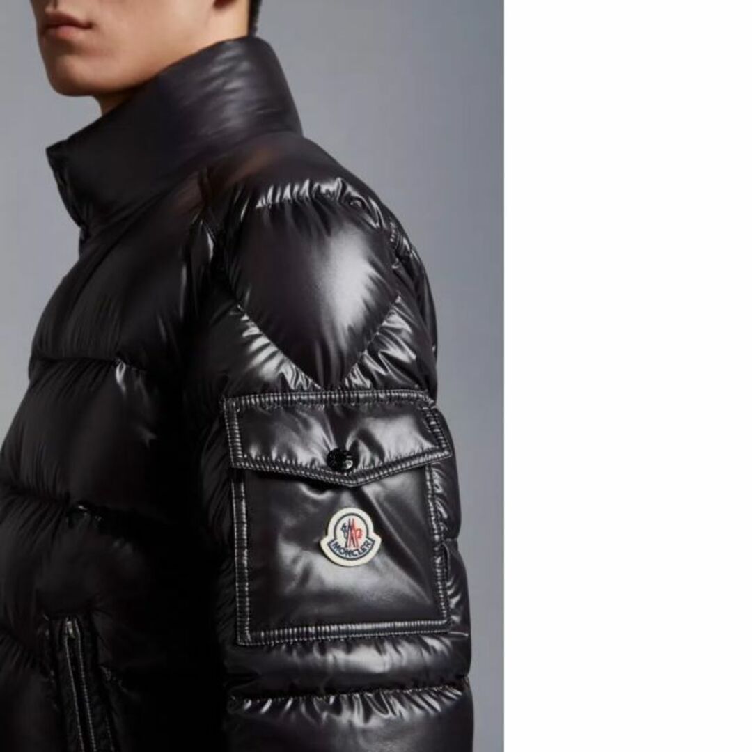 MONCLER(モンクレール)の●新品/正規品● MONCLER Lule ショート ダウン メンズのジャケット/アウター(ダウンジャケット)の商品写真