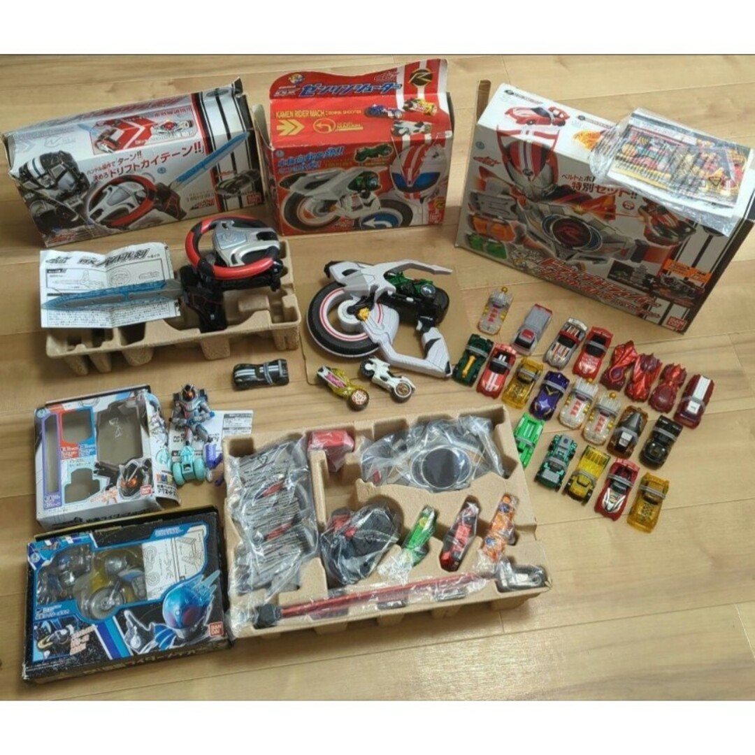 仮面ライダードライブ仮面ライダーフォーゼおもちゃまとめ売りの 仮面ライダードライブ仮面ライダーフォーゼおもちゃまとめ売りの
