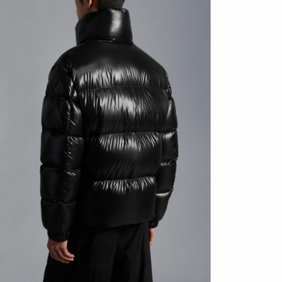 MONCLER(モンクレール)の●新品/正規品● MONCLER Bytham バイサム ショート ダウン メンズのジャケット/アウター(ダウンジャケット)の商品写真