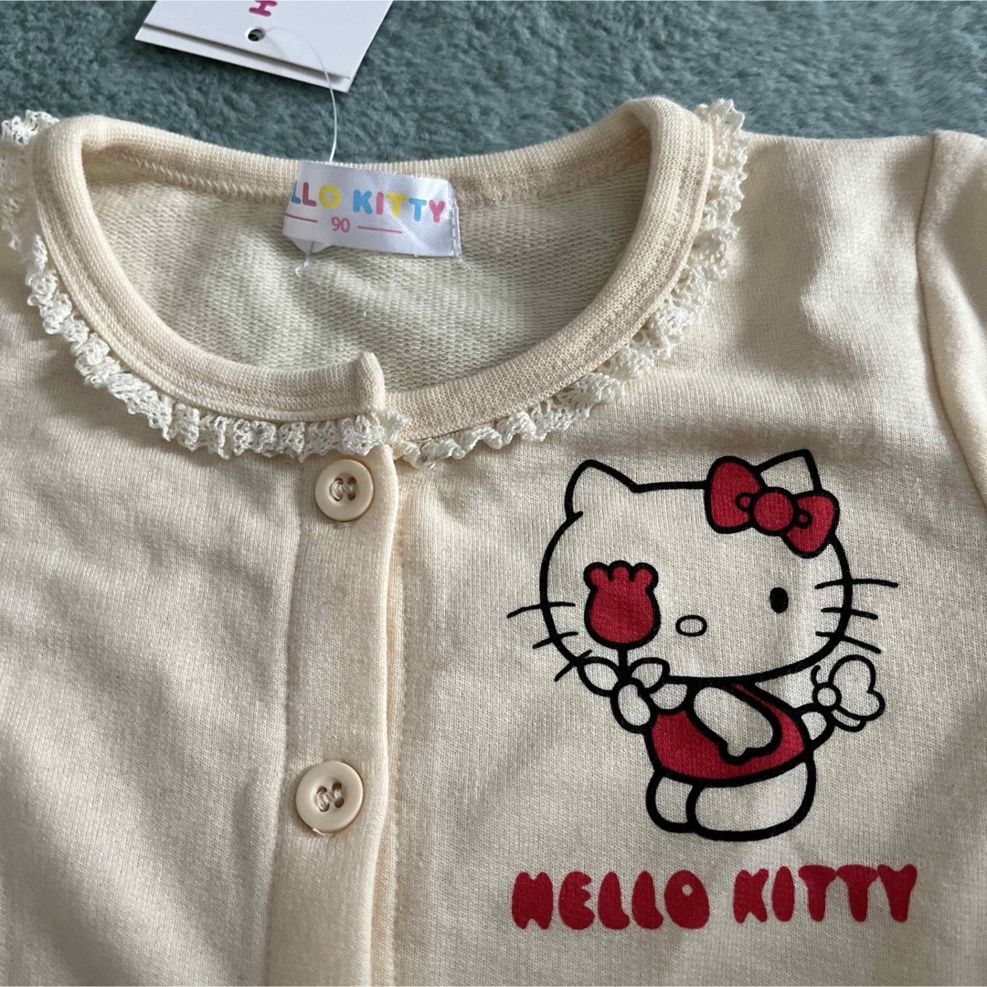 ハローキティ(ハローキティ)のキティ　カーディガン キッズ/ベビー/マタニティのキッズ服女の子用(90cm~)(カーディガン)の商品写真