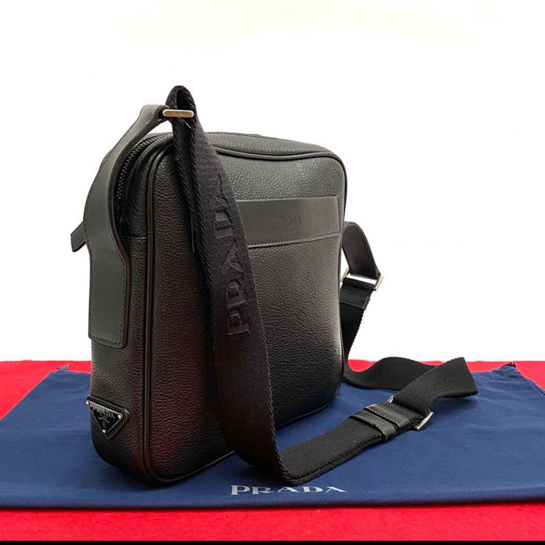 PRADA - 極美品 プラダ 三角ロゴ 金具 レザー ミニ ショルダーバッグ ポシェット 黒.