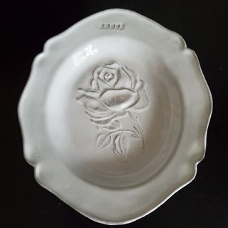 アスティエドヴィラット(ASTIER de VILLATTE)のAstier de Villatte アスティエ・ド・ヴィラット プレート バラ(食器)