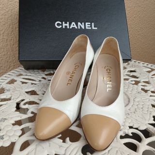 シャネル(CHANEL)の♥素敵な♥CHANELロゴのパンプス(ハイヒール/パンプス)